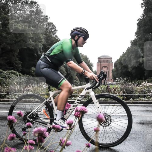 13.09.2026 - Stadtparktriathlon H.Heesch http://msf.ph/oto/10291142 13.09.2026 13:06:54 Radfahren 1270, 1277, 1281, 1327, 1353, 1391, 1406 meine-sportfotos.de