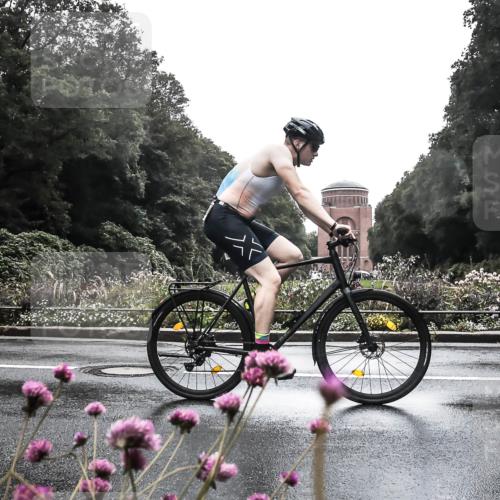 13.09.2026 - Stadtparktriathlon H.Heesch http://msf.ph/oto/10291155 13.09.2026 13:06:55 Radfahren 1270, 1277, 1281, 1327, 1353, 1391, 1406 meine-sportfotos.de