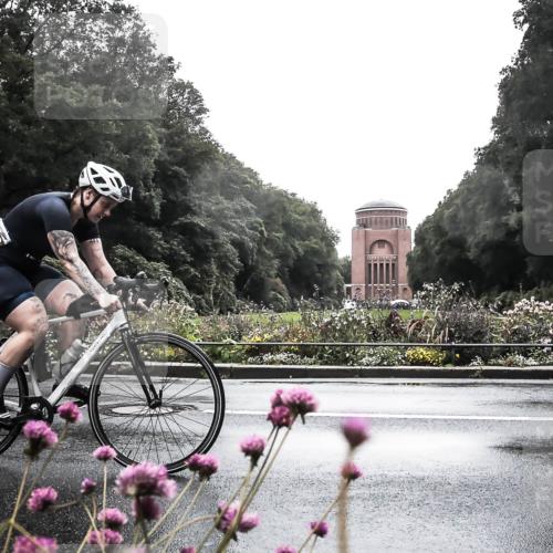 13.09.2026 - Stadtparktriathlon H.Heesch http://msf.ph/oto/10291181 13.09.2026 13:07:09 Radfahren 1146, 1263, 1300, 1317, 1360, 1381, 1414 meine-sportfotos.de
