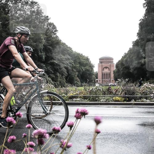13.09.2026 - Stadtparktriathlon H.Heesch http://msf.ph/oto/10291212 13.09.2026 13:07:22 Radfahren 1203, 1219, 1267, 1302, 1383 meine-sportfotos.de