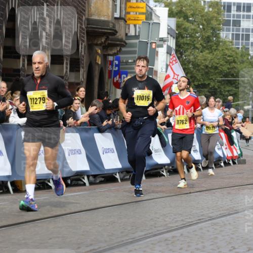 13.09.2026 - 21. swb-Marathon Bremen Strokosch-Dieckow http://msf.ph/oto/10291221 13.09.2026 10:45:54 Ziel 10318, 10352, 10464, 10536, 10541, 10583, 10987, 11063, 11088, 11209, 11232, 11478, 11559, 11749, 11835, 11845, 12087, 12290, 12355, 12534, 13532, 13628, 10447, 10992, 11956, 12556, 12557, 13529, 13612 meine-sportfotos.de