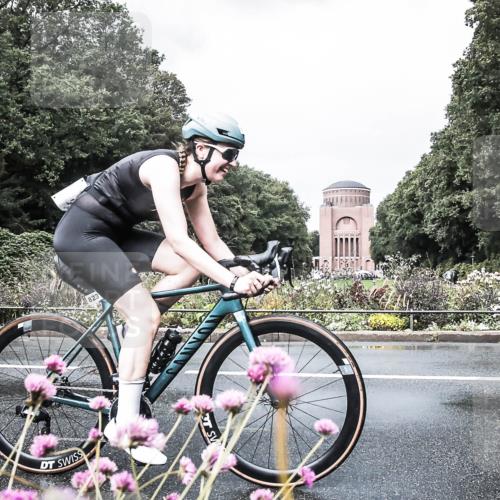 13.09.2026 - Stadtparktriathlon H.Heesch http://msf.ph/oto/10291246 13.09.2026 11:58:55 Radfahren 823 meine-sportfotos.de