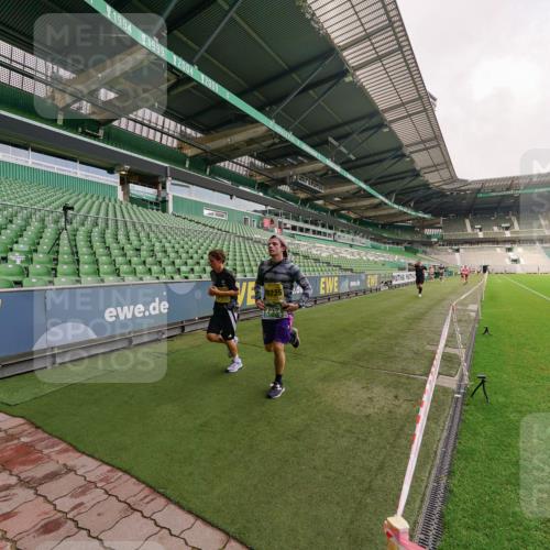 13.09.2026 - 21. swb-Marathon Bremen Michael Burmester http://msf.ph/oto/10291260 13.09.2026 10:24:16 Laufen im Stadion 10235, 10328, 10337, 10341, 10358, 10456, 10520, 10575, 10592, 10593, 10618, 10632, 10775, 10782, 10816, 10972, 11042, 11127, 11143, 11198, 11201, 11227, 11265, 11373, 11375, 11426, 11442, 11468, 11527, 11607, 11628, 11630, 11632, 11704, 11713, 11721, 11779, 11826, 11895, 11903, 11948, 12053, 12144, 12209, 12246, 12281, 12339, 12395, 12404, 12406, 12442, 12468, 12469, 12477, 12525, 13520, 13556, 13563, 13566, 13580, 13585, 13586, 13616, 13642, 10261 meine-sportfotos.de