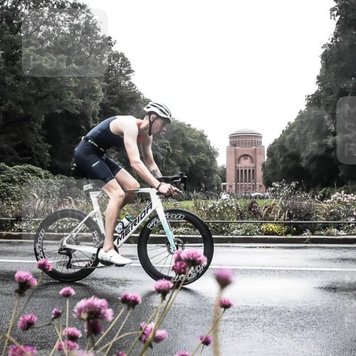 13.09.2026 - Stadtparktriathlon H.Heesch http://msf.ph/oto/10291261 13.09.2026 13:07:32 Radfahren 1233 meine-sportfotos.de