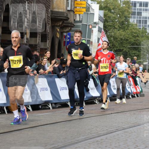 13.09.2026 - 21. swb-Marathon Bremen Strokosch-Dieckow http://msf.ph/oto/10291265 13.09.2026 10:45:54 Ziel 10318, 10352, 10464, 10536, 10541, 10583, 10987, 11063, 11088, 11209, 11232, 11478, 11559, 11749, 11835, 11845, 12087, 12290, 12355, 12534, 13532, 13628, 10447, 10992, 11956, 12556, 12557, 13529, 13612 meine-sportfotos.de