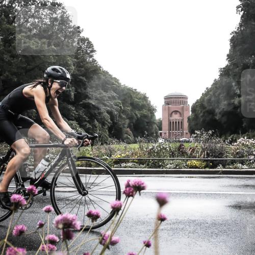 13.09.2026 - Stadtparktriathlon H.Heesch http://msf.ph/oto/10291268 13.09.2026 13:07:36 Radfahren 1379 meine-sportfotos.de