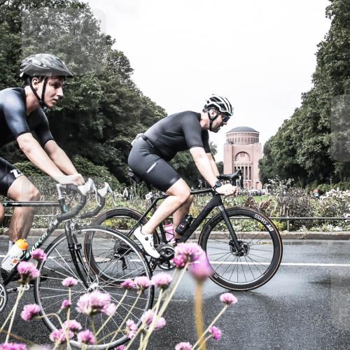 13.09.2026 - Stadtparktriathlon H.Heesch http://msf.ph/oto/10291288 13.09.2026 11:59:11 Radfahren 878, 911, 955, 1024 meine-sportfotos.de