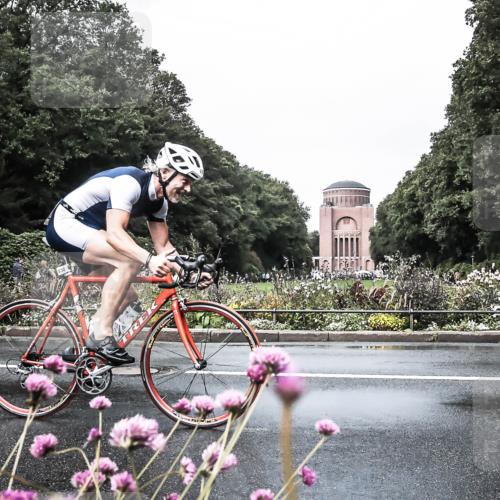 13.09.2026 - Stadtparktriathlon H.Heesch http://msf.ph/oto/10291295 13.09.2026 11:59:28 Radfahren 830, 1035 meine-sportfotos.de