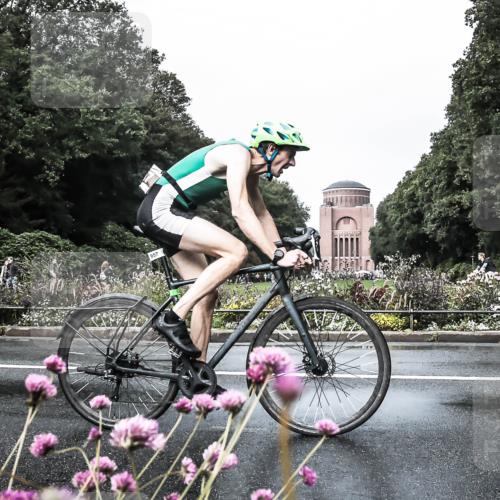 13.09.2026 - Stadtparktriathlon H.Heesch http://msf.ph/oto/10291312 13.09.2026 11:59:33 Radfahren 902, 957, 971, 1035, 1066 meine-sportfotos.de