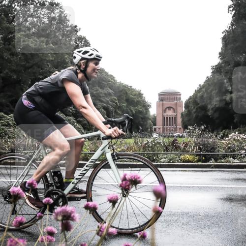 13.09.2026 - Stadtparktriathlon H.Heesch http://msf.ph/oto/10291313 13.09.2026 13:07:49 Radfahren 1221, 1249, 1292, 1423, 1428 meine-sportfotos.de