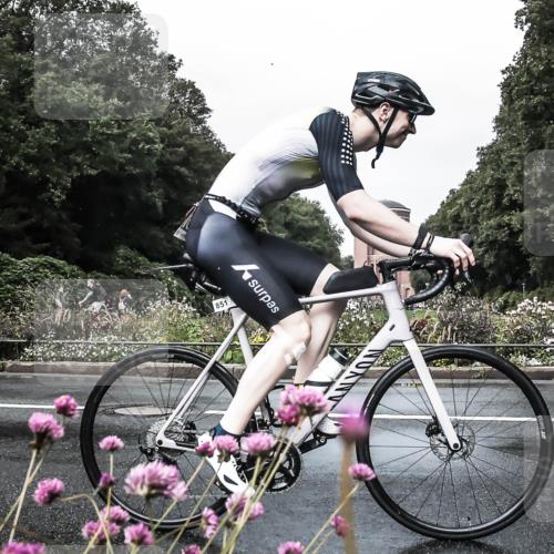 13.09.2026 - Stadtparktriathlon H.Heesch http://msf.ph/oto/10291323 13.09.2026 11:59:38 Radfahren 832, 851, 971, 1045 meine-sportfotos.de