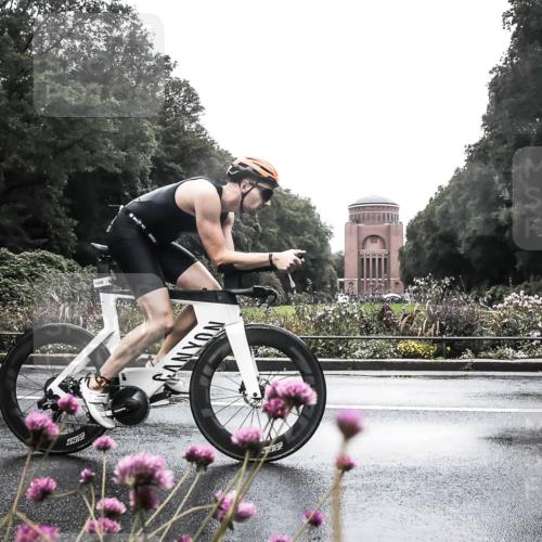 13.09.2026 - Stadtparktriathlon H.Heesch http://msf.ph/oto/10291332 13.09.2026 13:07:56 Radfahren 1221, 1400 meine-sportfotos.de