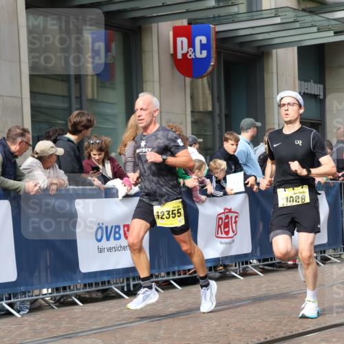 13.09.2026 - 21. swb-Marathon Bremen Strokosch-Dieckow http://msf.ph/oto/10291404 13.09.2026 10:45:28 Ziel 10436, 10464, 10541, 10583, 10987, 11015, 11063, 11279, 11559, 11762, 11845, 12033, 12069, 12087, 12290, 12355, 12556, 12557, 13532, 13595, 13628, 10143, 10318, 10352, 10398, 10536, 10866, 11020, 11088, 11209, 11232, 11396, 11478, 11695, 11749, 11835, 12054, 12355, 12475, 12534 meine-sportfotos.de