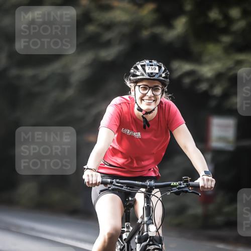 13.09.2026 - Stadtparktriathlon H.Heesch http://msf.ph/oto/10291453 13.09.2026 11:25:22 Radfahren 759, 794, 803 meine-sportfotos.de
