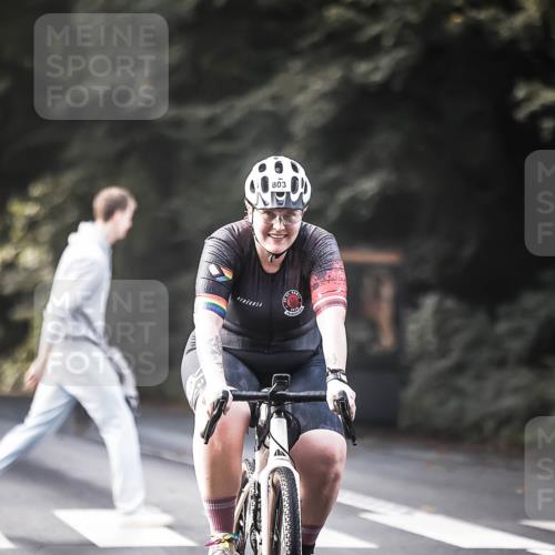 13.09.2026 - Stadtparktriathlon H.Heesch http://msf.ph/oto/10291471 13.09.2026 11:25:24 Radfahren 759, 794, 803 meine-sportfotos.de