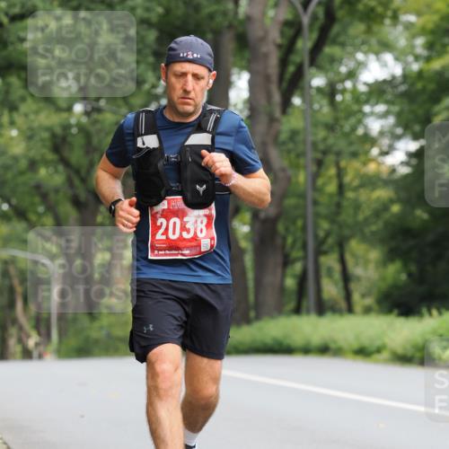 13.09.2026 - 21. swb-Marathon Bremen TobiasT http://msf.ph/oto/10291472 13.09.2026 12:34:54 Laufen 1, 2038, 21, 26 meine-sportfotos.de