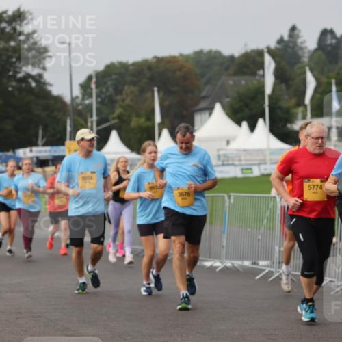 13.09.2026 - Kiel Lauf Andreas Tolksdorf http://msf.ph/oto/10291576 13.09.2026 09:25:22 Kiellinie 9934, 3676, 5774, 38, 771 meine-sportfotos.de