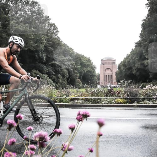 13.09.2026 - Stadtparktriathlon H.Heesch http://msf.ph/oto/10291607 13.09.2026 13:09:31 Radfahren 1189, 1243, 1299, 1357, 1366 meine-sportfotos.de