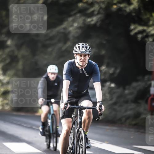13.09.2026 - Stadtparktriathlon H.Heesch http://msf.ph/oto/10291659 13.09.2026 11:25:38 Radfahren 593, 603, 625, 683, 766, 771, 801, 818 meine-sportfotos.de