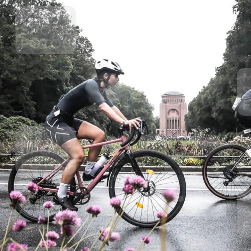 13.09.2026 - Stadtparktriathlon H.Heesch http://msf.ph/oto/10291701 13.09.2026 13:09:55 Radfahren 1232, 1248, 1314, 1325, 1367, 1382 meine-sportfotos.de