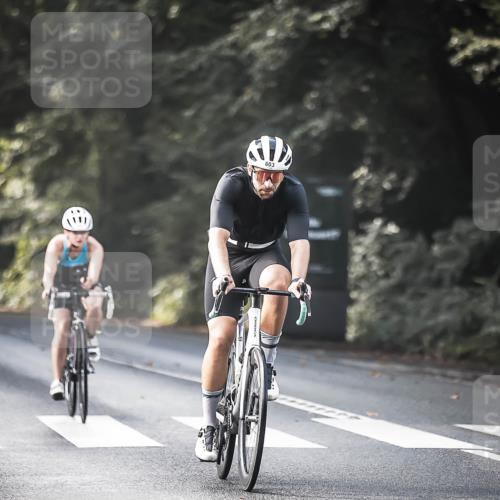 13.09.2026 - Stadtparktriathlon H.Heesch http://msf.ph/oto/10291703 13.09.2026 11:25:43 Radfahren 593, 603, 625, 801, 810 meine-sportfotos.de