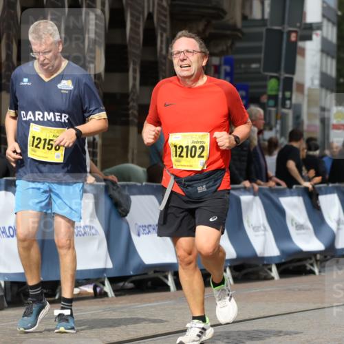 13.09.2026 - 21. swb-Marathon Bremen Strokosch-Dieckow http://msf.ph/oto/10291728 13.09.2026 11:16:40 Ziel 10242, 11026, 11081, 11139, 11181, 11200, 11264, 11274, 11385, 11448, 11573, 12057, 12151, 12539, 13508, 10679, 11456, 11867, 12089 meine-sportfotos.de