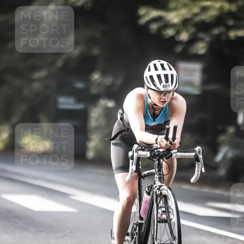 13.09.2026 - Stadtparktriathlon H.Heesch http://msf.ph/oto/10291736 13.09.2026 11:25:44 Radfahren 593, 603, 625, 801, 810 meine-sportfotos.de