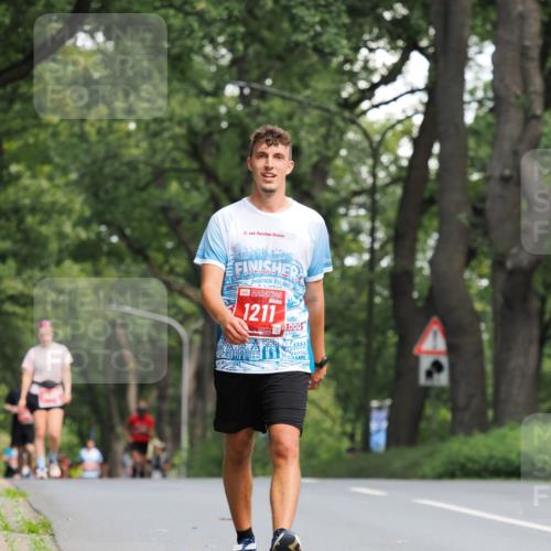 13.09.2026 - 21. swb-Marathon Bremen TobiasT http://msf.ph/oto/10291780 13.09.2026 12:37:02 Laufen 21, 26, 1211, 000 meine-sportfotos.de