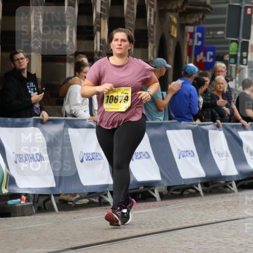 13.09.2026 - 21. swb-Marathon Bremen Strokosch-Dieckow http://msf.ph/oto/10291836 13.09.2026 11:16:52 Ziel 10242, 11274, 12057, 12102, 12158, 10295, 10335, 10999, 11355, 11461, 11653, 12287 meine-sportfotos.de