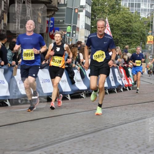 13.09.2026 - 21. swb-Marathon Bremen Strokosch-Dieckow http://msf.ph/oto/10291875 13.09.2026 10:46:09 Ziel 10436, 10464, 10541, 10987, 11015, 11063, 11279, 11559, 11762, 11845, 12033, 12069, 12087, 12556, 12557, 13532, 13595, 10228, 11706, 11925, 11926, 13609, 13640 meine-sportfotos.de