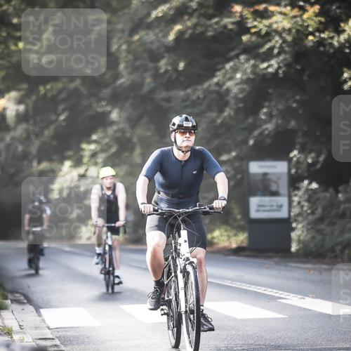 13.09.2026 - Stadtparktriathlon H.Heesch http://msf.ph/oto/10291891 13.09.2026 11:26:07 Radfahren 616, 626, 629, 697, 1797, 1798 meine-sportfotos.de