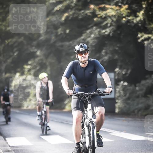 13.09.2026 - Stadtparktriathlon H.Heesch http://msf.ph/oto/10291902 13.09.2026 11:26:07 Radfahren 616, 626, 629, 697, 1797, 1798 meine-sportfotos.de