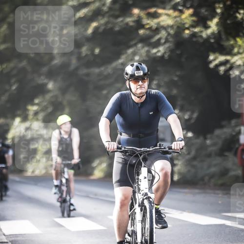 13.09.2026 - Stadtparktriathlon H.Heesch http://msf.ph/oto/10291907 13.09.2026 11:26:07 Radfahren 616, 626, 629, 697, 1797, 1798 meine-sportfotos.de