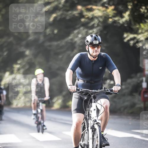13.09.2026 - Stadtparktriathlon H.Heesch http://msf.ph/oto/10291915 13.09.2026 11:26:07 Radfahren 616, 626, 629, 697, 1797, 1798 meine-sportfotos.de