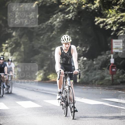 13.09.2026 - Stadtparktriathlon H.Heesch http://msf.ph/oto/10291928 13.09.2026 11:26:08 Radfahren 616, 626, 629, 688, 697, 1797, 1798 meine-sportfotos.de
