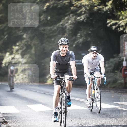 13.09.2026 - Stadtparktriathlon H.Heesch http://msf.ph/oto/10291962 13.09.2026 11:26:11 Radfahren 616, 626, 629, 688, 697, 703, 1798 meine-sportfotos.de