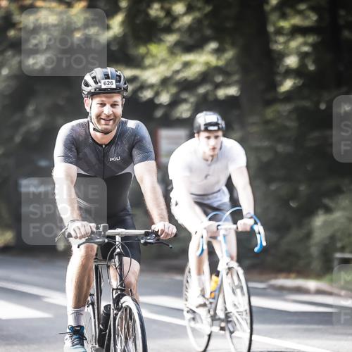 13.09.2026 - Stadtparktriathlon H.Heesch http://msf.ph/oto/10291973 13.09.2026 11:26:11 Radfahren 616, 626, 629, 688, 697, 703, 1798 meine-sportfotos.de