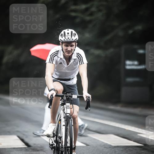 13.09.2026 - Stadtparktriathlon H.Heesch http://msf.ph/oto/10291976 13.09.2026 12:43:31 Radfahren 1104, 1113, 1132, 1199, 1211 meine-sportfotos.de