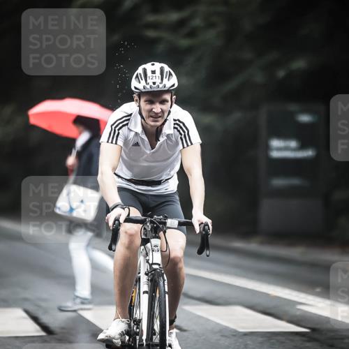 13.09.2026 - Stadtparktriathlon H.Heesch http://msf.ph/oto/10291982 13.09.2026 12:43:31 Radfahren 1104, 1113, 1132, 1199, 1211 meine-sportfotos.de