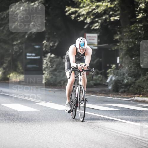13.09.2026 - Stadtparktriathlon H.Heesch http://msf.ph/oto/10291984 13.09.2026 11:26:14 Radfahren 626, 629, 688, 703, 792, 1798 meine-sportfotos.de