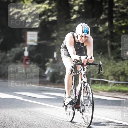 13.09.2026 - Stadtparktriathlon H.Heesch http://msf.ph/oto/10291999 13.09.2026 11:26:15 Radfahren 626, 629, 688, 703, 792 meine-sportfotos.de