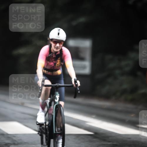 13.09.2026 - Stadtparktriathlon H.Heesch http://msf.ph/oto/10292016 13.09.2026 12:43:37 Radfahren 1132, 1173, 1211 meine-sportfotos.de