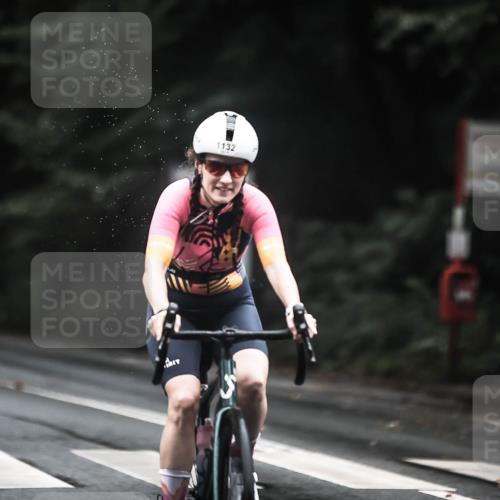 13.09.2026 - Stadtparktriathlon H.Heesch http://msf.ph/oto/10292028 13.09.2026 12:43:37 Radfahren 1132, 1173, 1211 meine-sportfotos.de