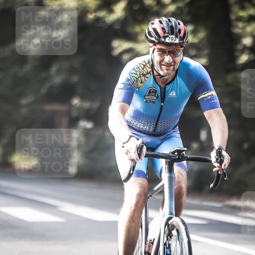 13.09.2026 - Stadtparktriathlon H.Heesch http://msf.ph/oto/10292038 13.09.2026 11:26:17 Radfahren 626, 629, 688, 703, 792, 820 meine-sportfotos.de