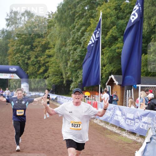 13.09.2026 - Airport Race Dennis Weichert http://msf.ph/oto/10292072 13.09.2026 10:32:13 Ziel 4053, 4167, 5072, 5091, 5206, 5237, 5394 meine-sportfotos.de