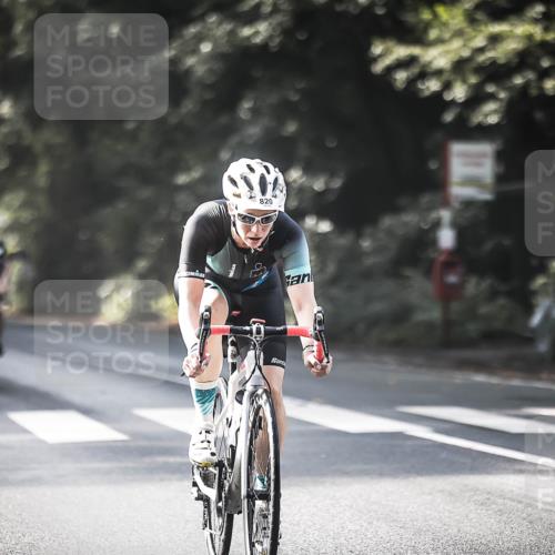 13.09.2026 - Stadtparktriathlon H.Heesch http://msf.ph/oto/10292091 13.09.2026 11:26:23 Radfahren 660, 730, 746, 792, 820, 821 meine-sportfotos.de