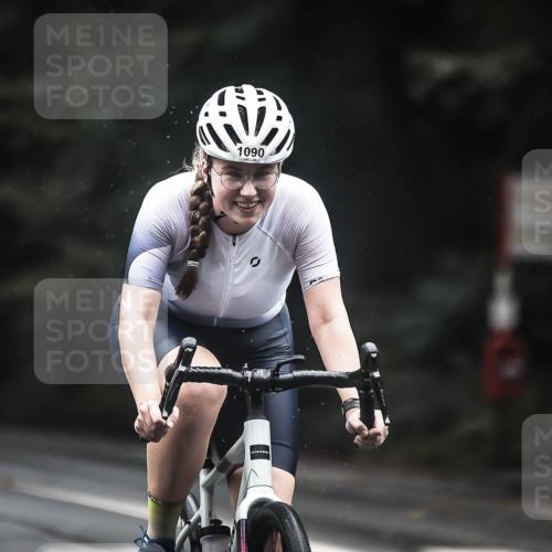 13.09.2026 - Stadtparktriathlon H.Heesch http://msf.ph/oto/10292147 13.09.2026 12:43:51 Radfahren 1090, 1181, 1209, 1220, 1277, 1295 meine-sportfotos.de