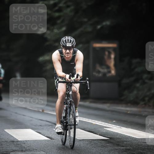 13.09.2026 - Stadtparktriathlon H.Heesch http://msf.ph/oto/10292167 13.09.2026 12:43:53 Radfahren 1090, 1181, 1209, 1220, 1295 meine-sportfotos.de