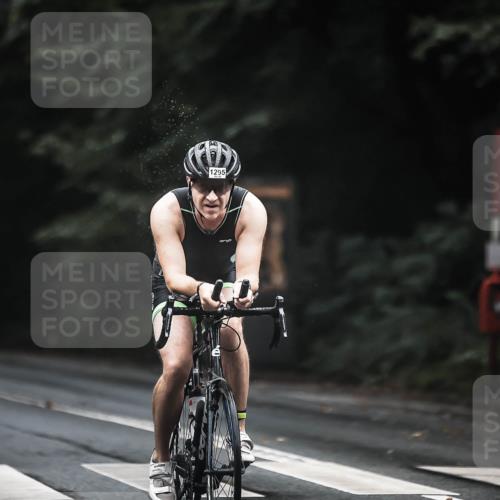 13.09.2026 - Stadtparktriathlon H.Heesch http://msf.ph/oto/10292174 13.09.2026 12:43:53 Radfahren 1090, 1181, 1209, 1220, 1295 meine-sportfotos.de