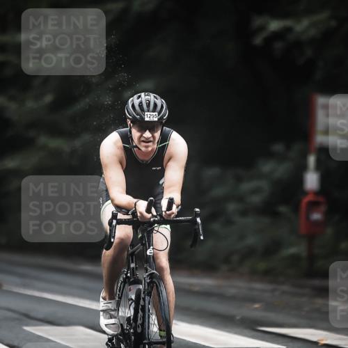 13.09.2026 - Stadtparktriathlon H.Heesch http://msf.ph/oto/10292177 13.09.2026 12:43:53 Radfahren 1090, 1181, 1209, 1220, 1295 meine-sportfotos.de